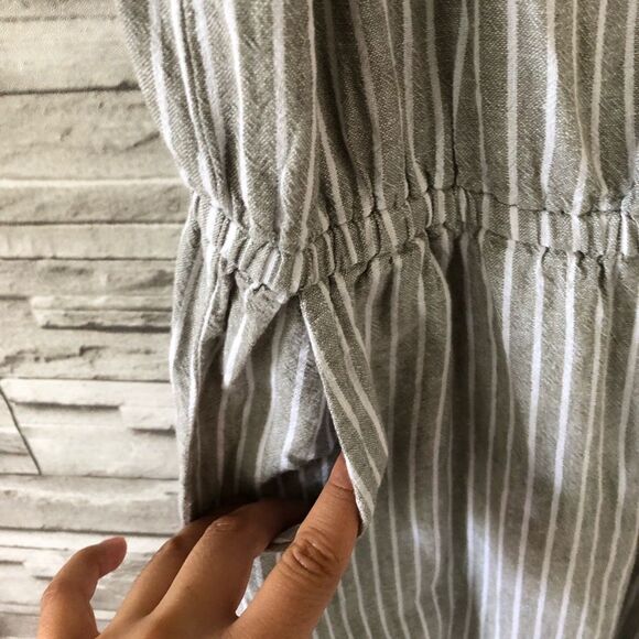 Beach Lunch Lounge || Linen Blend Striped Smocked Cotton Wide Leg CropJumpsuit - Picture 5 of 13